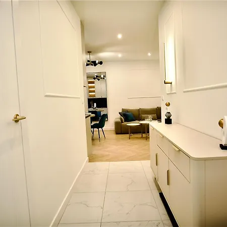 Lägenhet Przycup W Karkonoszach - Dream - Stylowy W Centrum Jeleniej Gory *